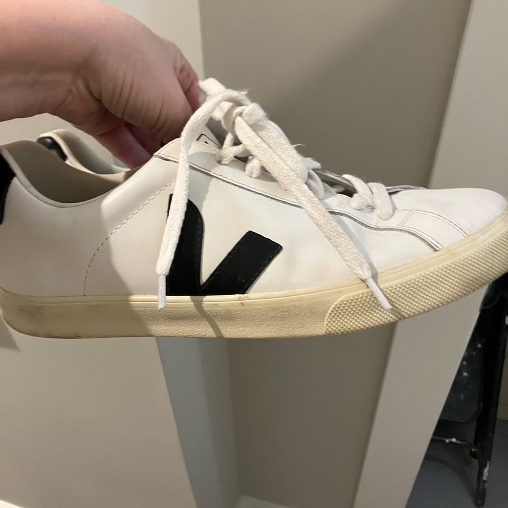 Women’s Veja Sneakers